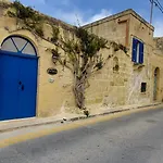 Haven Bed & Breakfast 3*