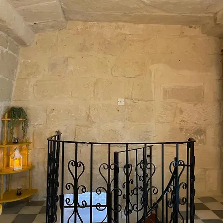 Haven לינה וארוחת בוקר Għarb