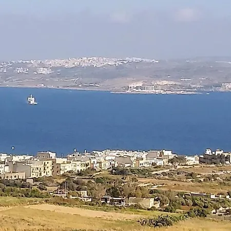 Haven Gharb (Gozo)