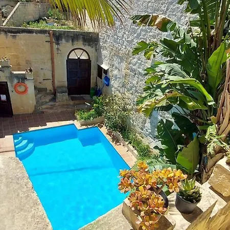 Haven * Gharb (Gozo)