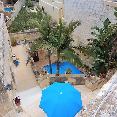 לינה וארוחת בוקר Haven Għarb