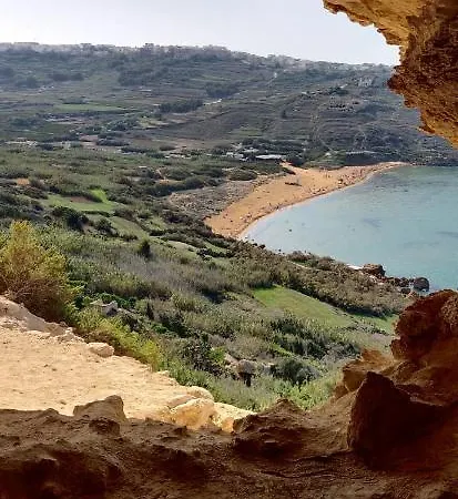 Haven Oda ve Kahvaltı Għarb