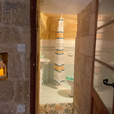 לינה וארוחת בוקר Haven 3*