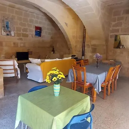 Haven 3* Gharb (Gozo)