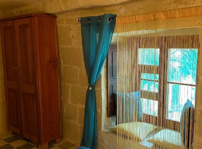 Haven Bed & Breakfast 3*