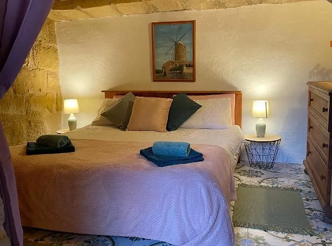 Haven فندق مبيت وإفطار Għarb